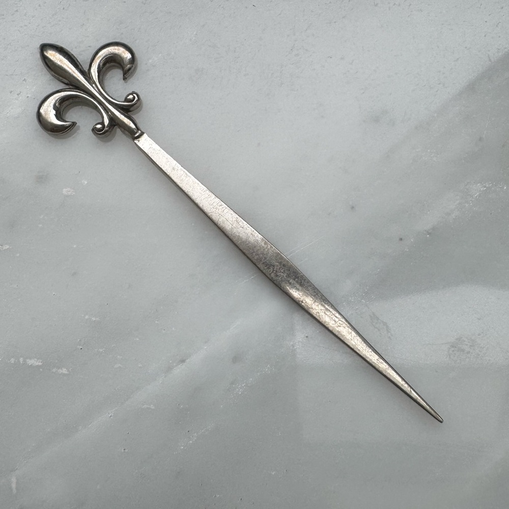 VTG! FLEUR DI LIS Sterling cocktails pick